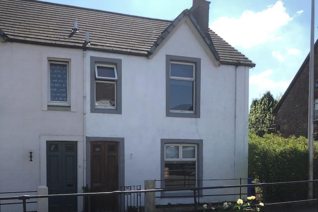 House In Drymen Village With Free Local Health Club Access Glasgow Esterno foto